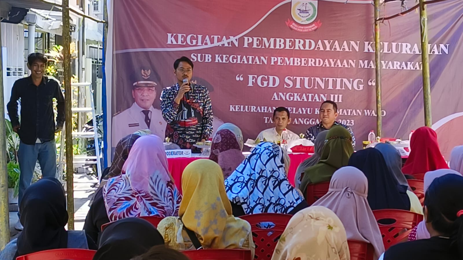 Gambar KEGIATAN PEMBERDAYAAN KELURAHAN MELAYU KEC.WAJO "FGD STUNTING" ANGKATAN III LORONG WISATA NUSA INDAH JL.MUHAMMADIYAH LR.139 B RW.007